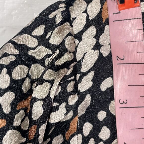 THML Black Tan White Abstract Print Blouse Long Sleeve Bubble Hem Women’s XS - Picture 13 of 13